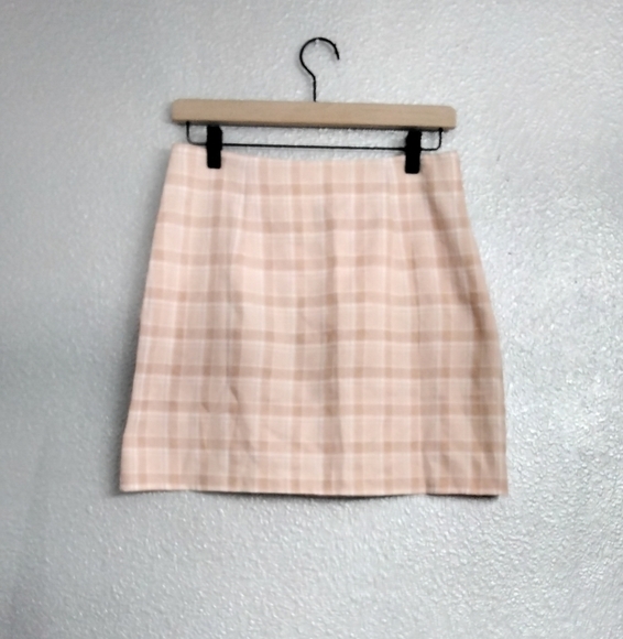 Plaid Butterscotch Mini Skirt Size M - Picture 2 of 3